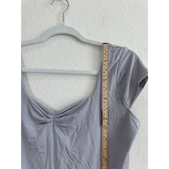 NWT Women's Gray Short Sleeve Bodycon Top Shirt Medium - Picture 3 of 9